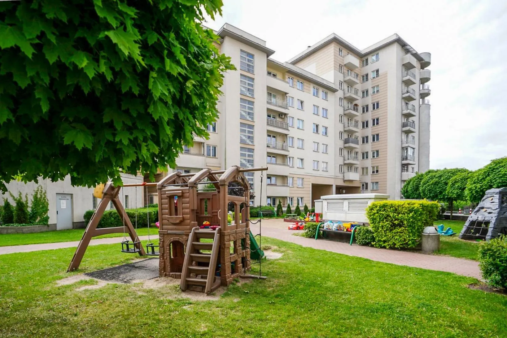 Warsaw Studio - City View, Parks Nearby By Rentujemy Apartment