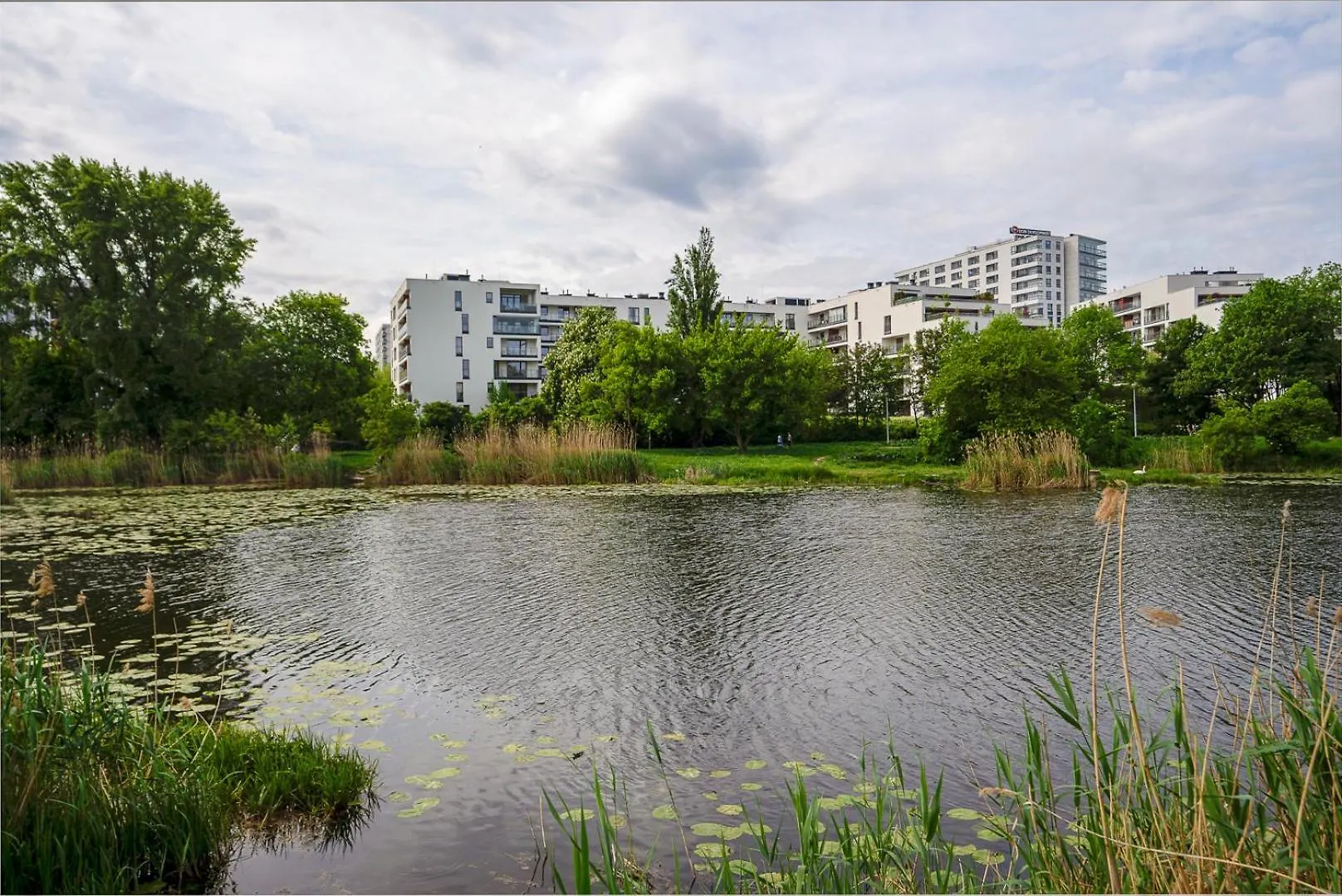 Warsaw Studio - City View, Parks Nearby By Rentujemy Apartment